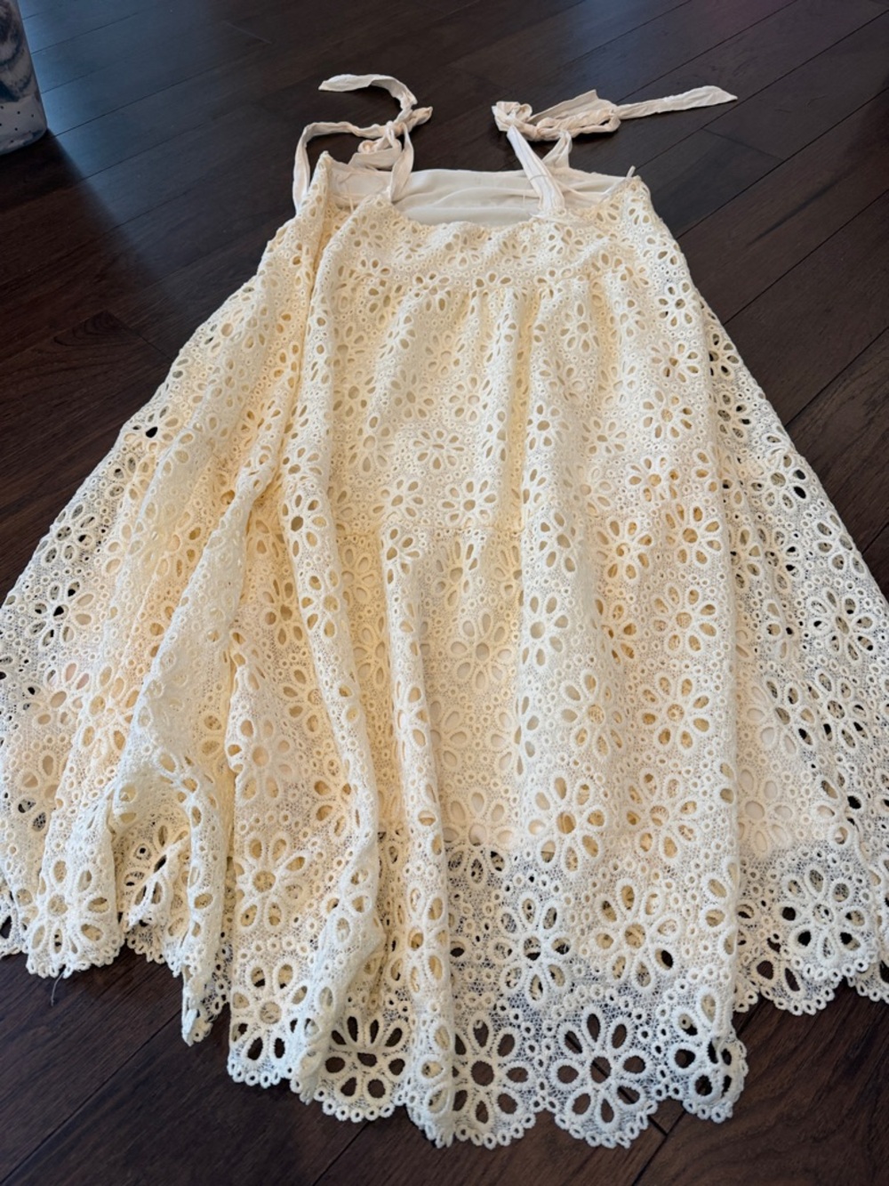 LoveColette Cream Crochet Mid Dress Large - C10-029 - Picture 11 of 12